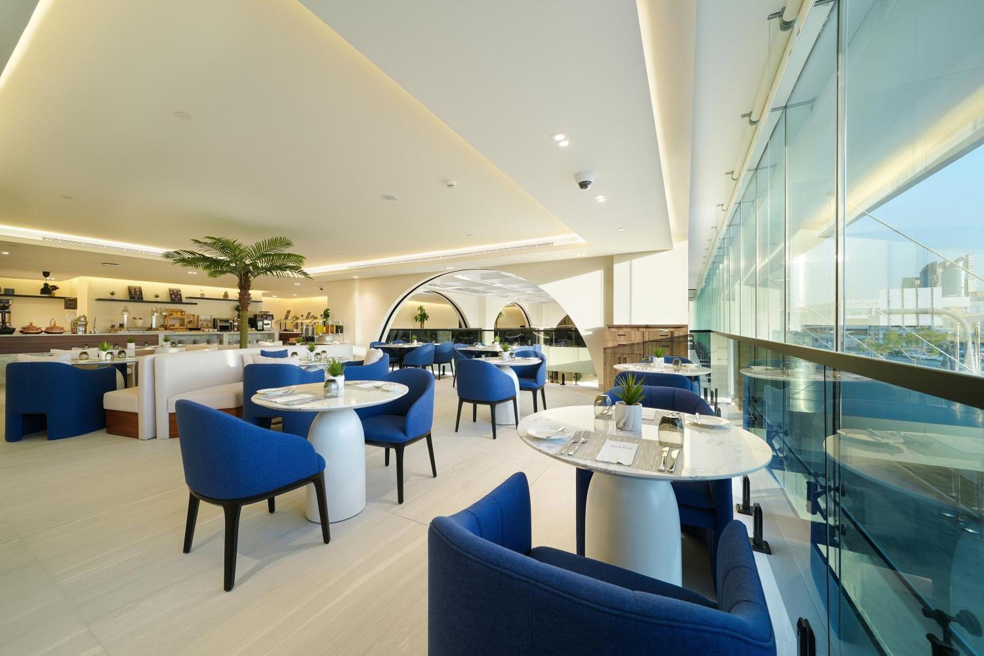 Nova M Hotel, Edge By Rotana Riade Exterior foto