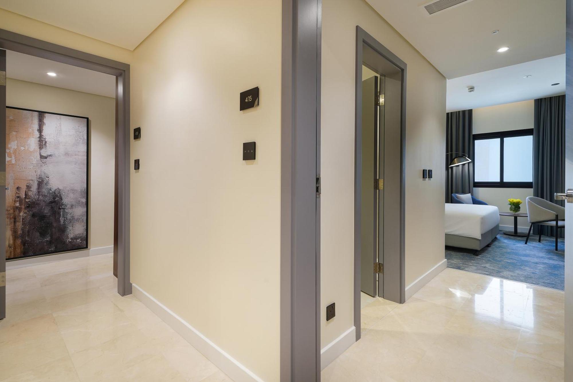 Nova M Hotel, Edge By Rotana Riade Exterior foto