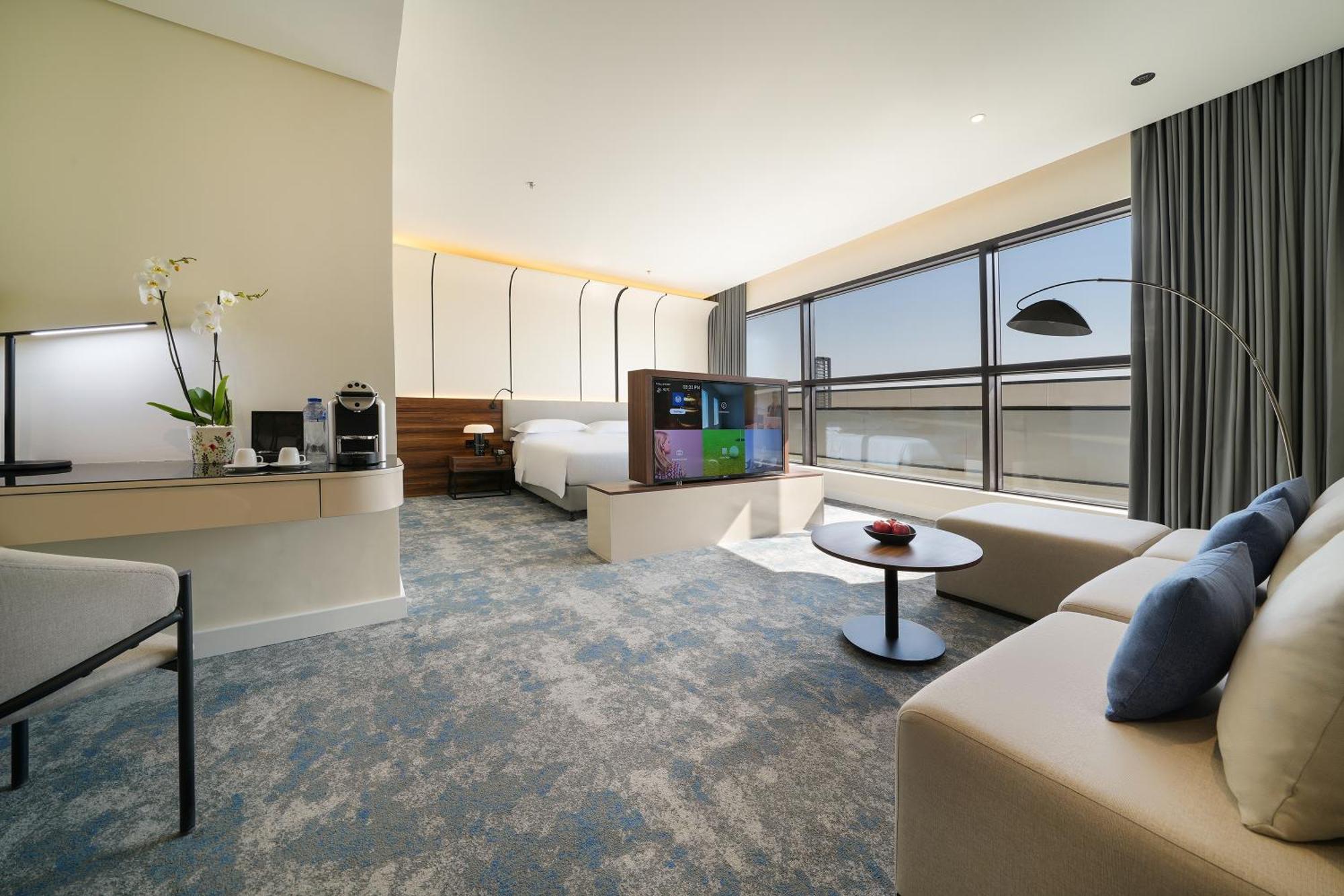 Nova M Hotel, Edge By Rotana Riade Exterior foto